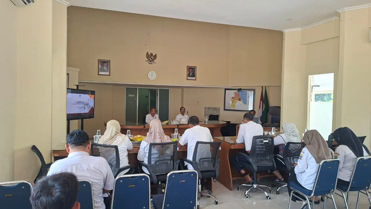 Kunjungan Kerja Komisi Informasi Kota Cirebon ke DPMPTSP Kota Cirebon Perkuat Implementasi Keterbukaan Informasi Publik
