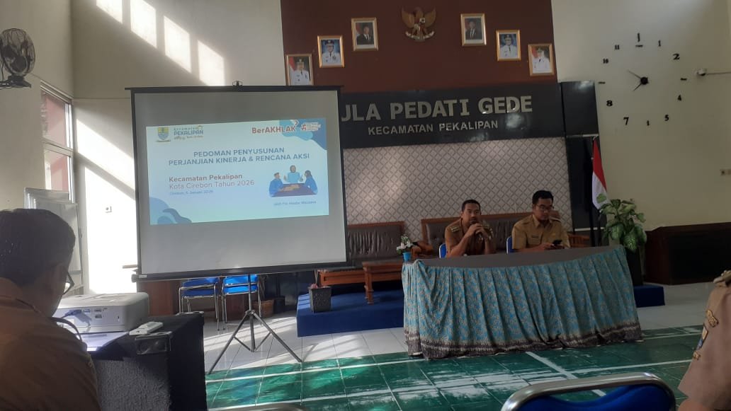 Penyusunan Perjanjian Kinerja dan Rencana Aksi Kecamatan Pekalipan Tahun 2026