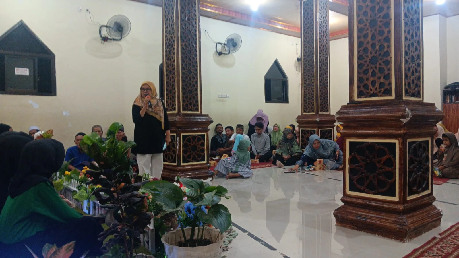 Peringatan Hari Besar Islam di Masjid Baiturrahim RW 06 Pulobaru Utara Kelurahan Pulasaren